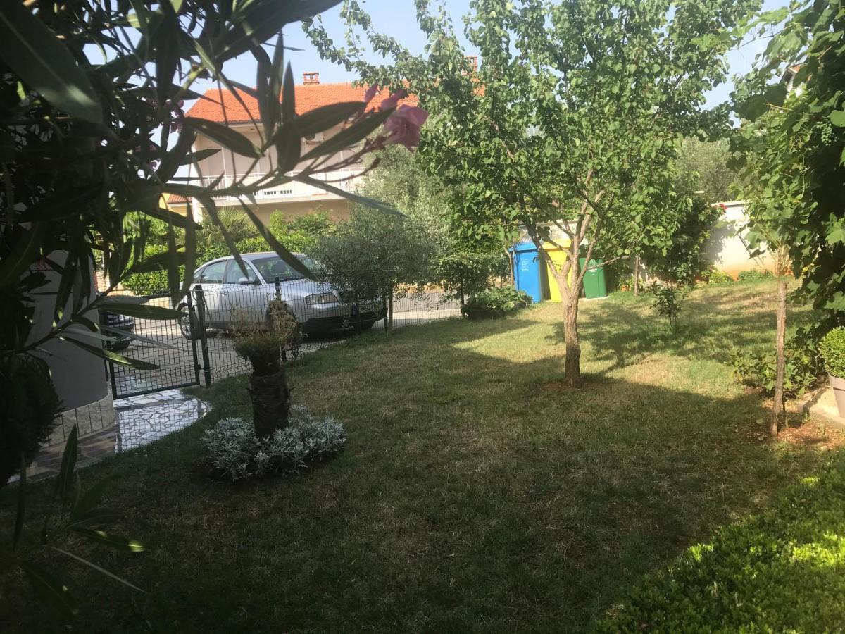 פאז'אנה Deluxe Apartment Bluebay Oasis מראה חיצוני תמונה